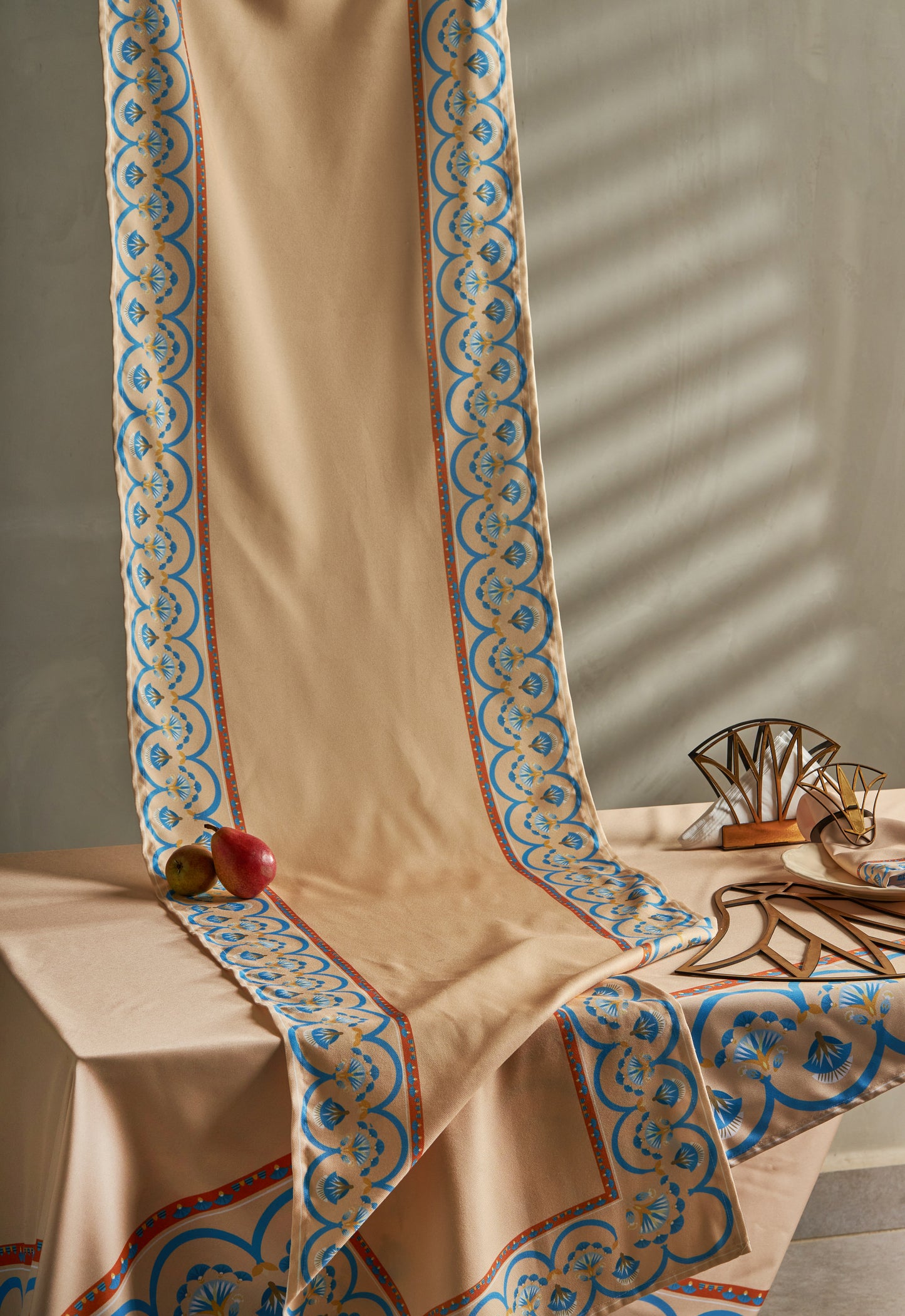 Blue Lotus Flower Runner