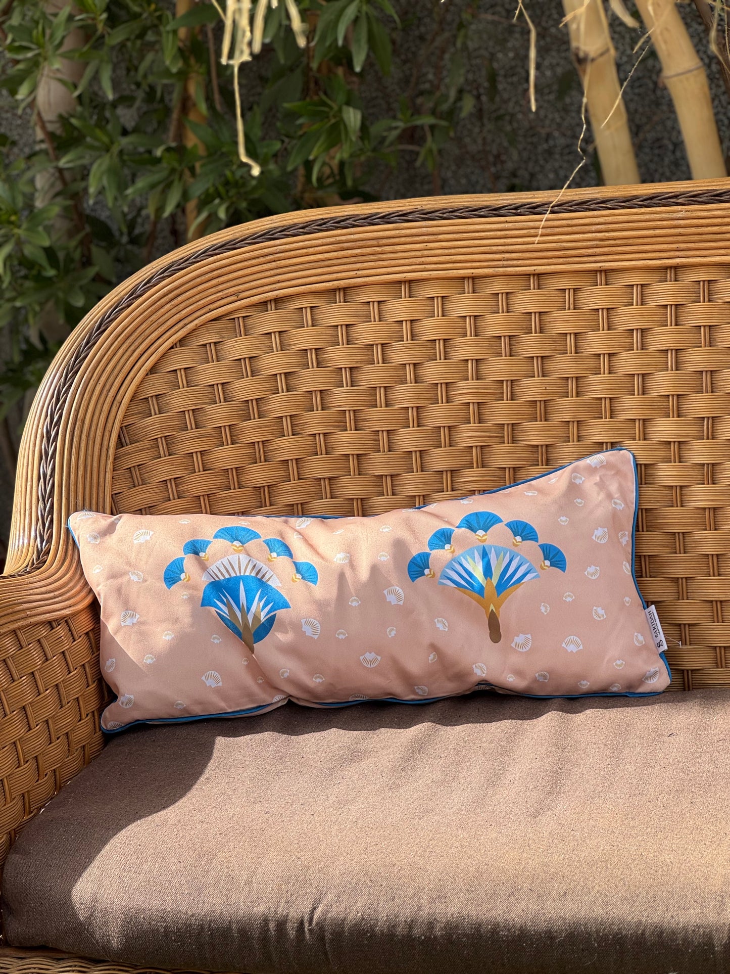 Ancient Egypt Blue Lotus- Cushion baguette