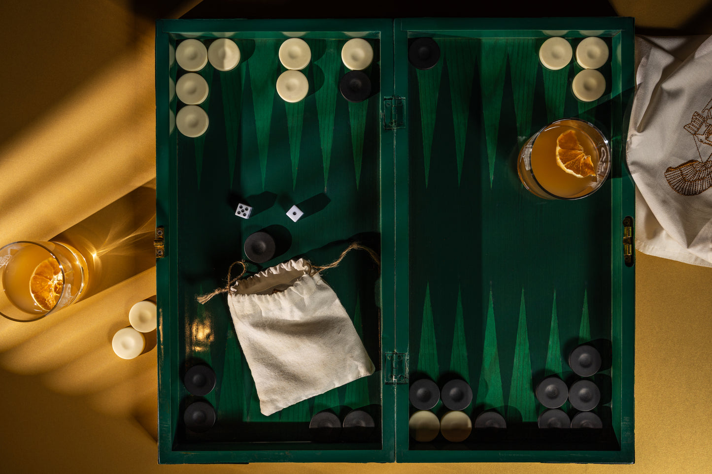 Ramses backgammon - EMBOSSED