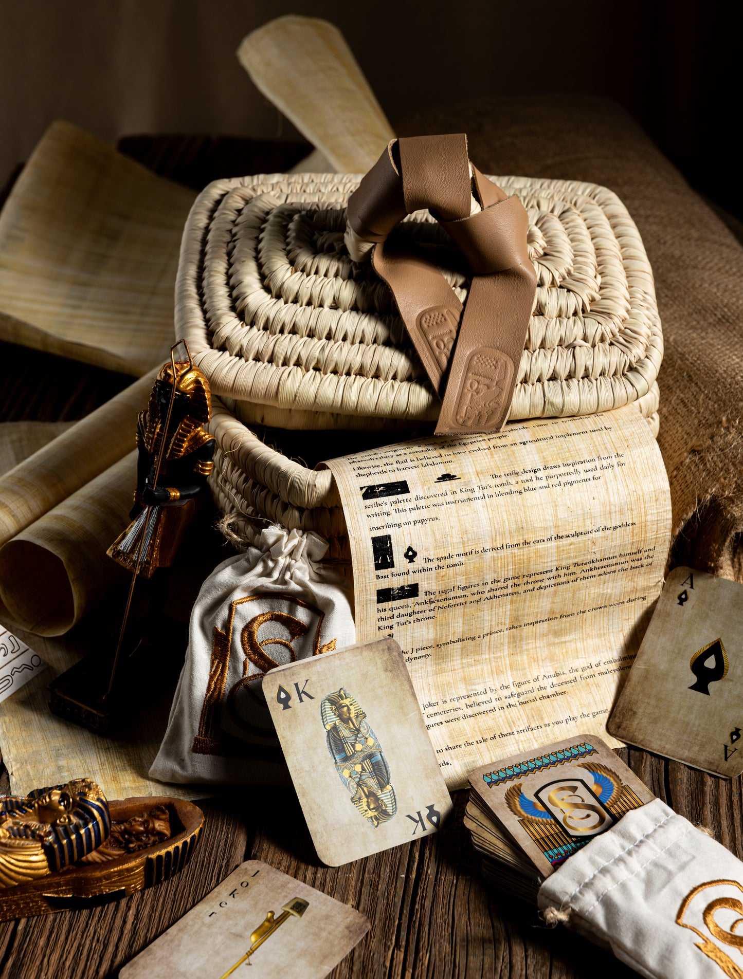 Tut Ankh Amun playing card